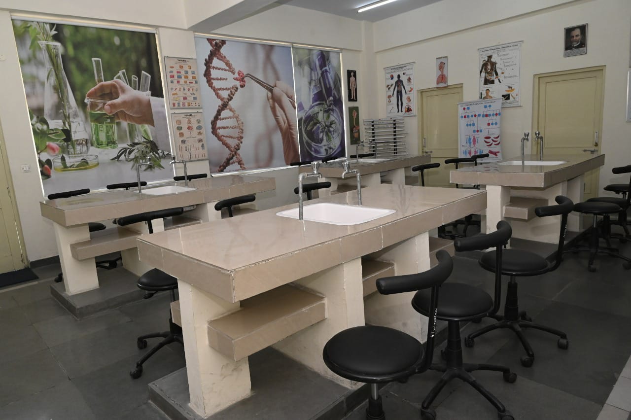 Biology Lab
